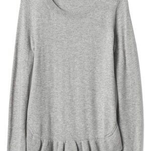 EUC Gap Ruffle Hem Sweater - Size: XL